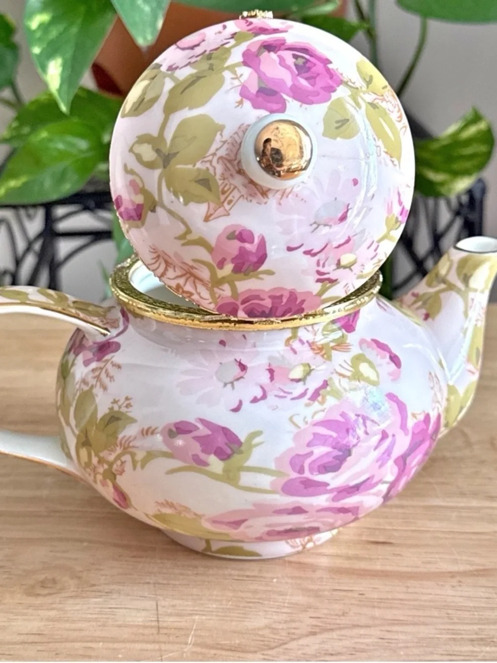 BAUM Asian Rose Collection Hinged Lid Porcelain Teapot Trinket Box Pink Floral